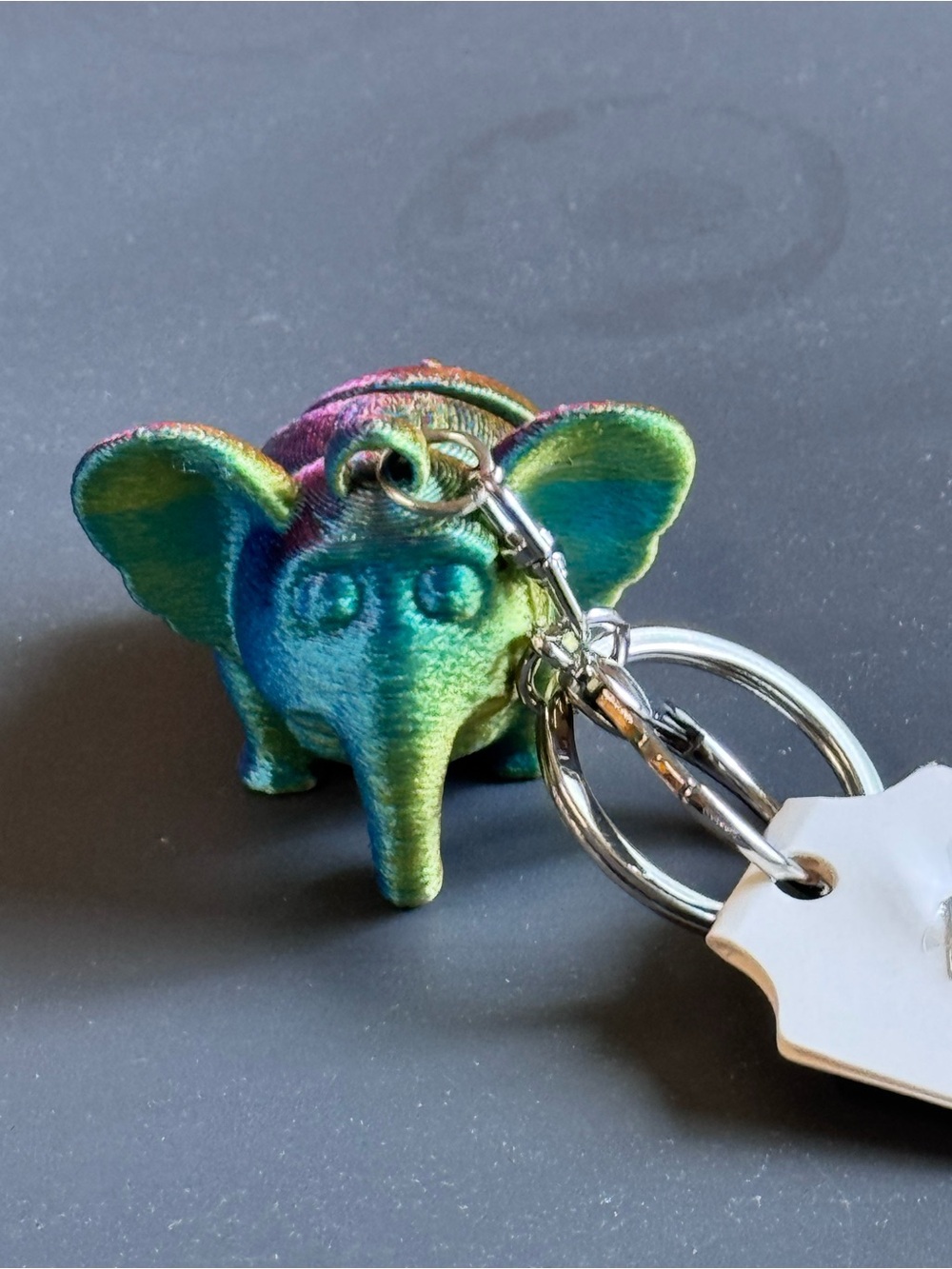 NWT 3D Printed Articulated Elephant Keychain Multi Color Fidget Toy Bag Charm